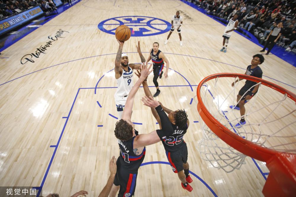 正是这场比 正是这场比