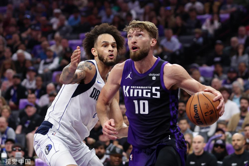 社交媒体上 社交媒体上