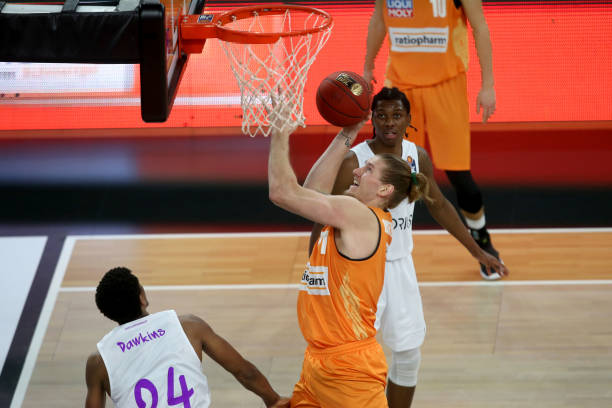 偶尔郊游 偶尔郊游