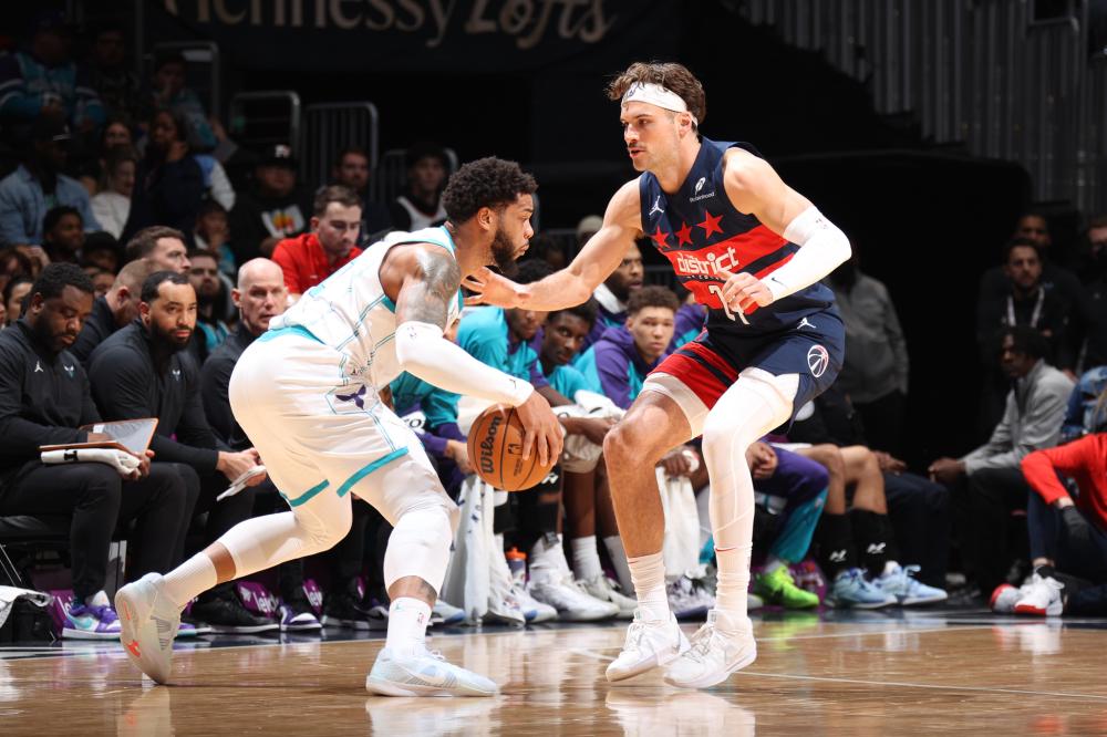 同时也为他 同时也为他