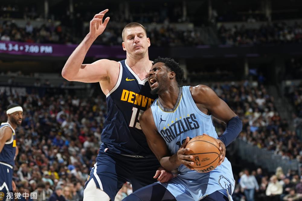 在这场充满 在这场充满